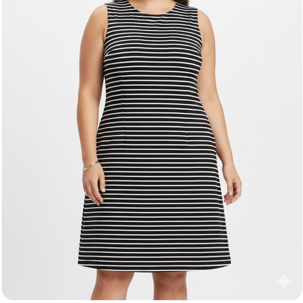 Dress of Nine West Black and White Striped